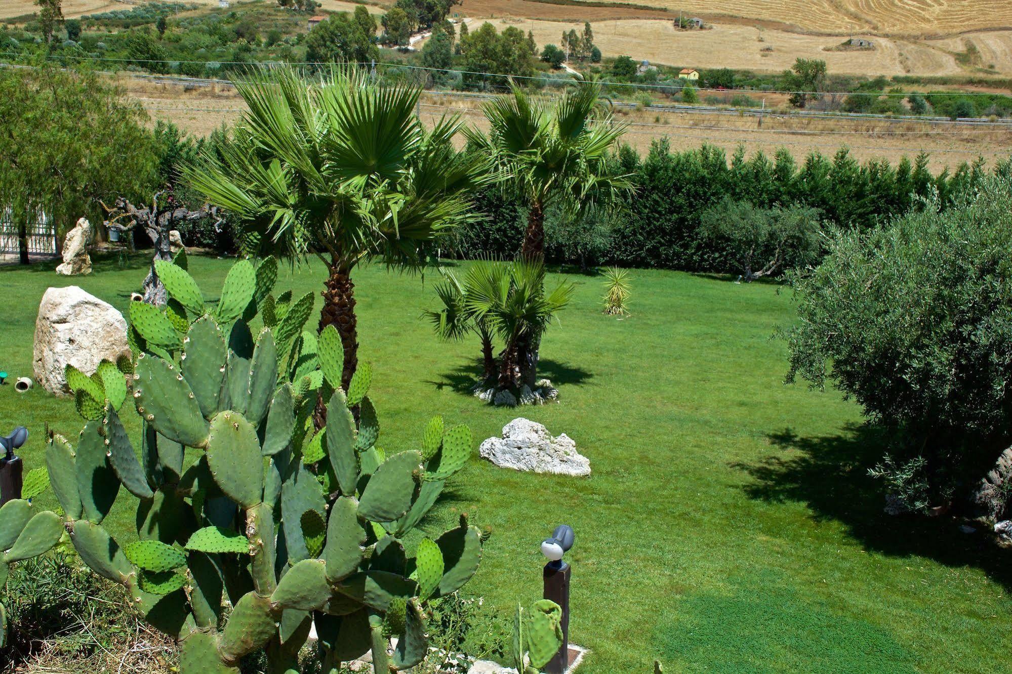 Casale Margherita Cammarata ภายนอก รูปภาพ