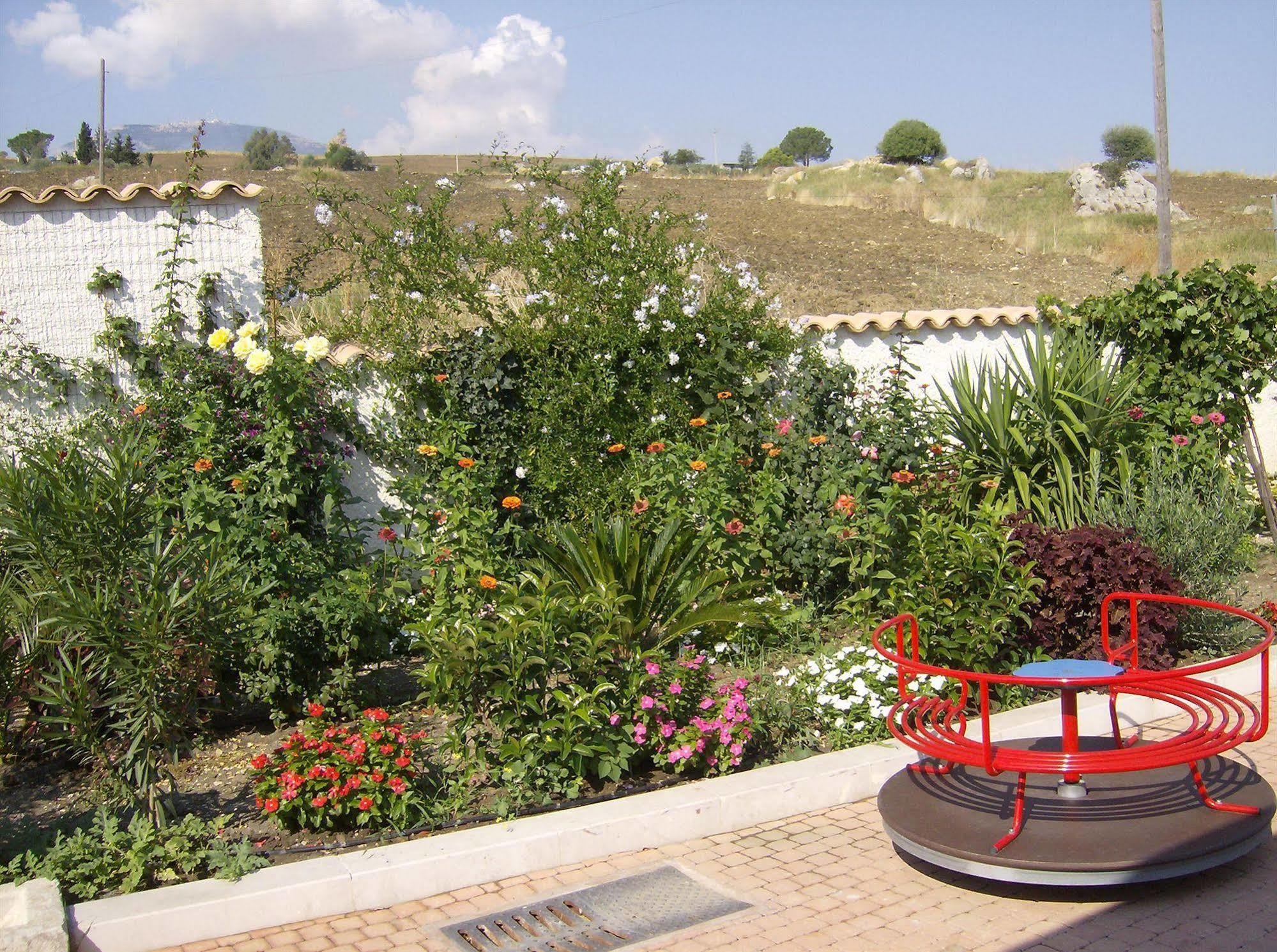 Casale Margherita Cammarata ภายนอก รูปภาพ
